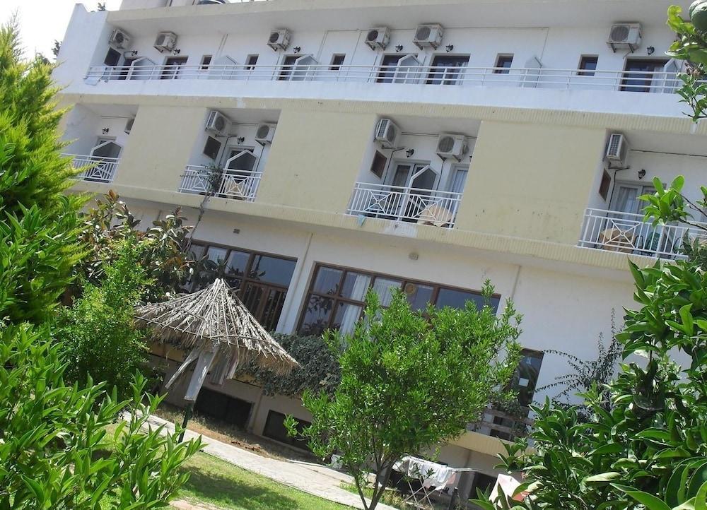 Armonia Hotel Stalida Exterior foto
